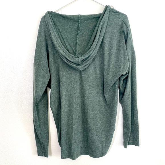 Sage green long sleeve hoodie shirt top, sz SM - Picture 6 of 16